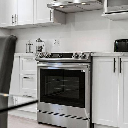 Appartement Haut De Gamme Ndg Montreal Exterior photo
